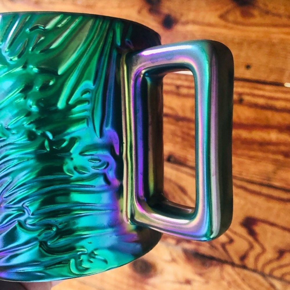 Starbucks 2024 Iridescent Mug - Picture 7 of 7